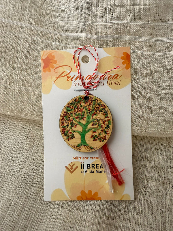 Mărțișor „Pomul Vieții” din lemn – simbol al armoniei și renașterii