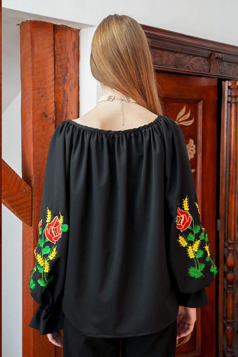 Bluză de colecție, cu maci pe mâneci
