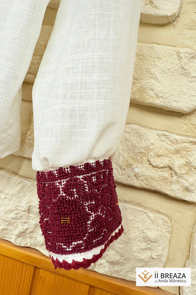 Bluză din in cu aplicații vintage și broderie manuală visinie