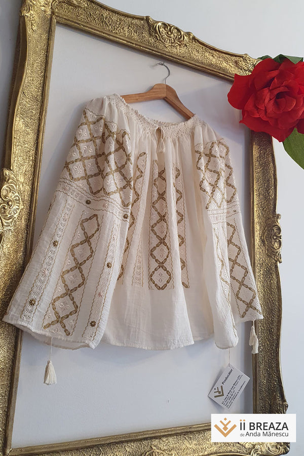 IE tradițională de Breaza, brodată manual cu mătase, model ”Buclavaua mică cu urzitură spic”