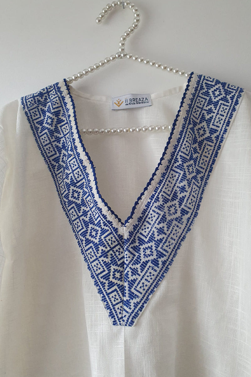 Bluză cu aplicație vintage, model Dor Albastru