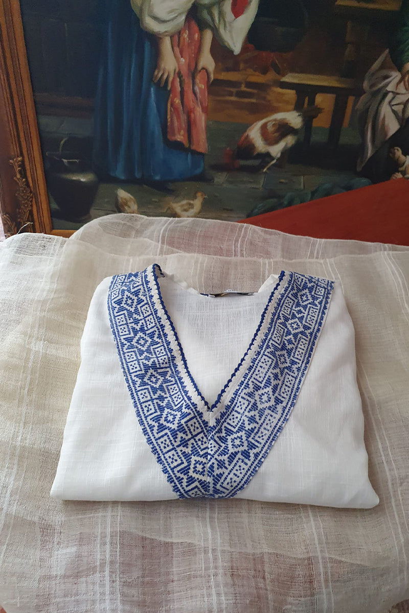 Bluză cu aplicație vintage, model Dor Albastru