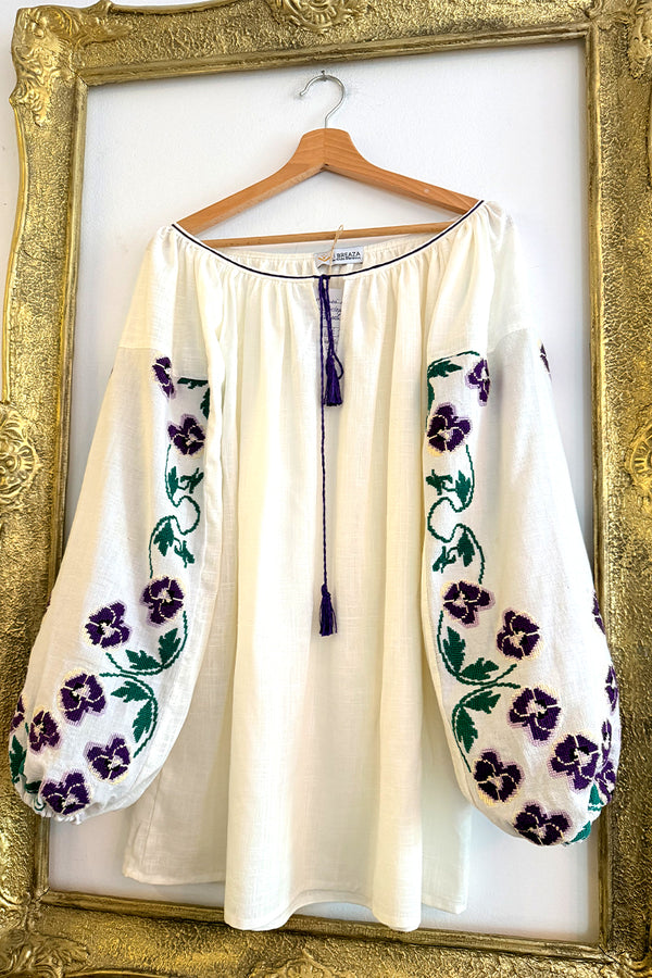 Bluzǎ cu mâneci vintage - model "Pansele"