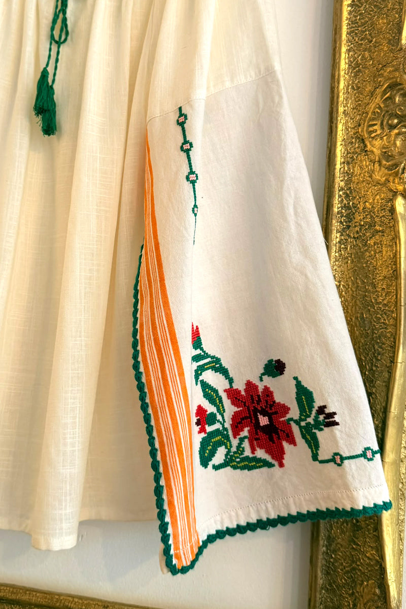 Bluză cu mâneci vintage, model Bucuria Florilor
