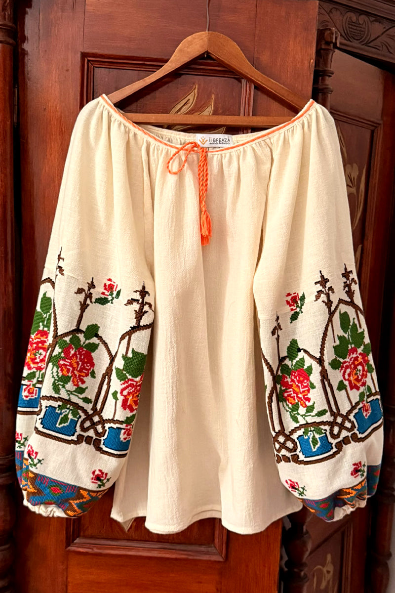 IE cu mâneci vintage, model Trandafiri şi Iubire