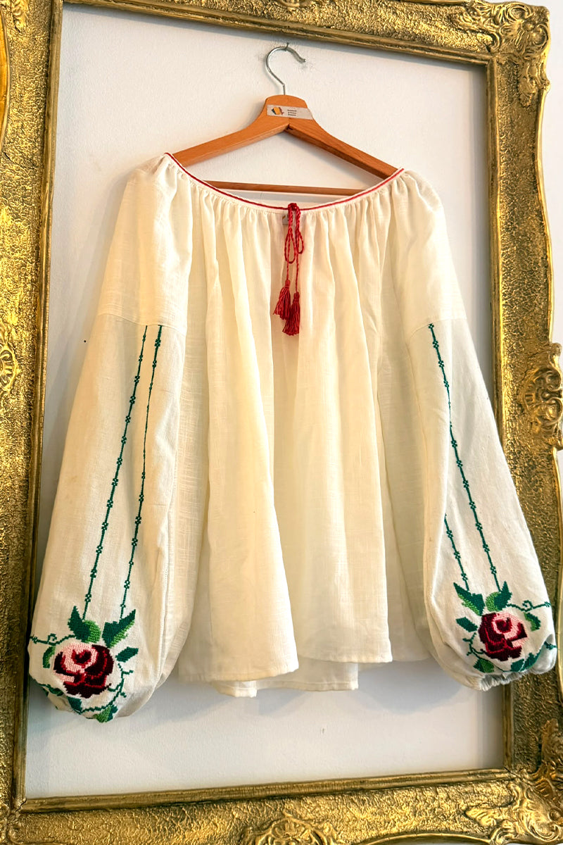 Bluză cu mâneci vintage, model Grădina de Trandafiri