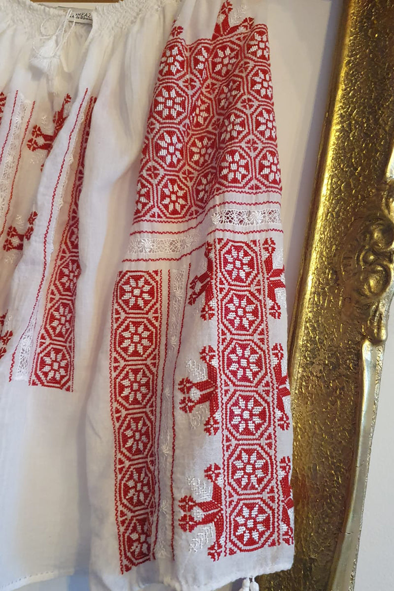 IE Tradițională de Breaza, model ”Roatele”