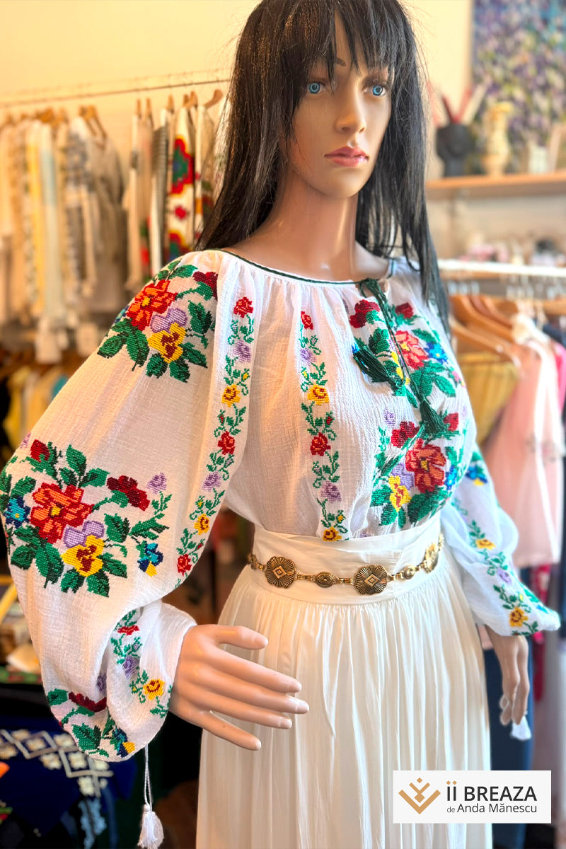 IE Tradițională de Breaza, model Pansele