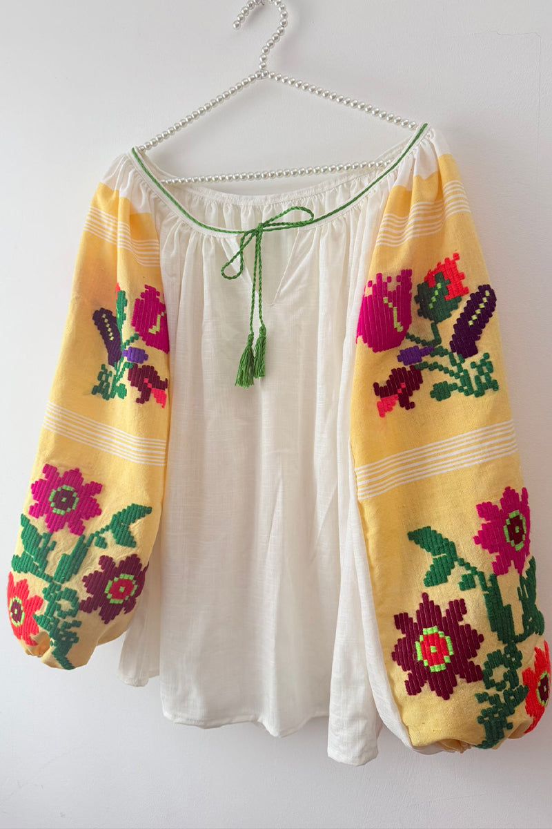 IE Vintage, model Floare de Soare