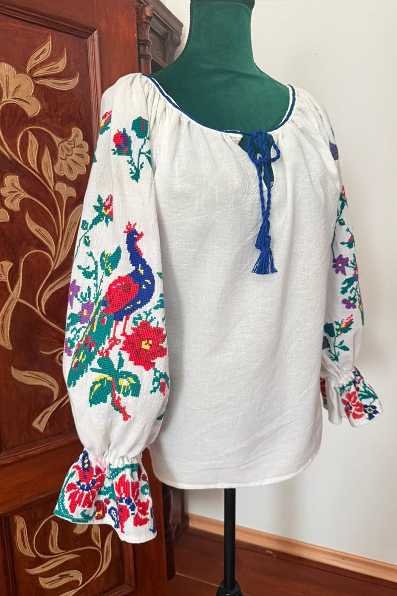 Bluză vintage, motive florale