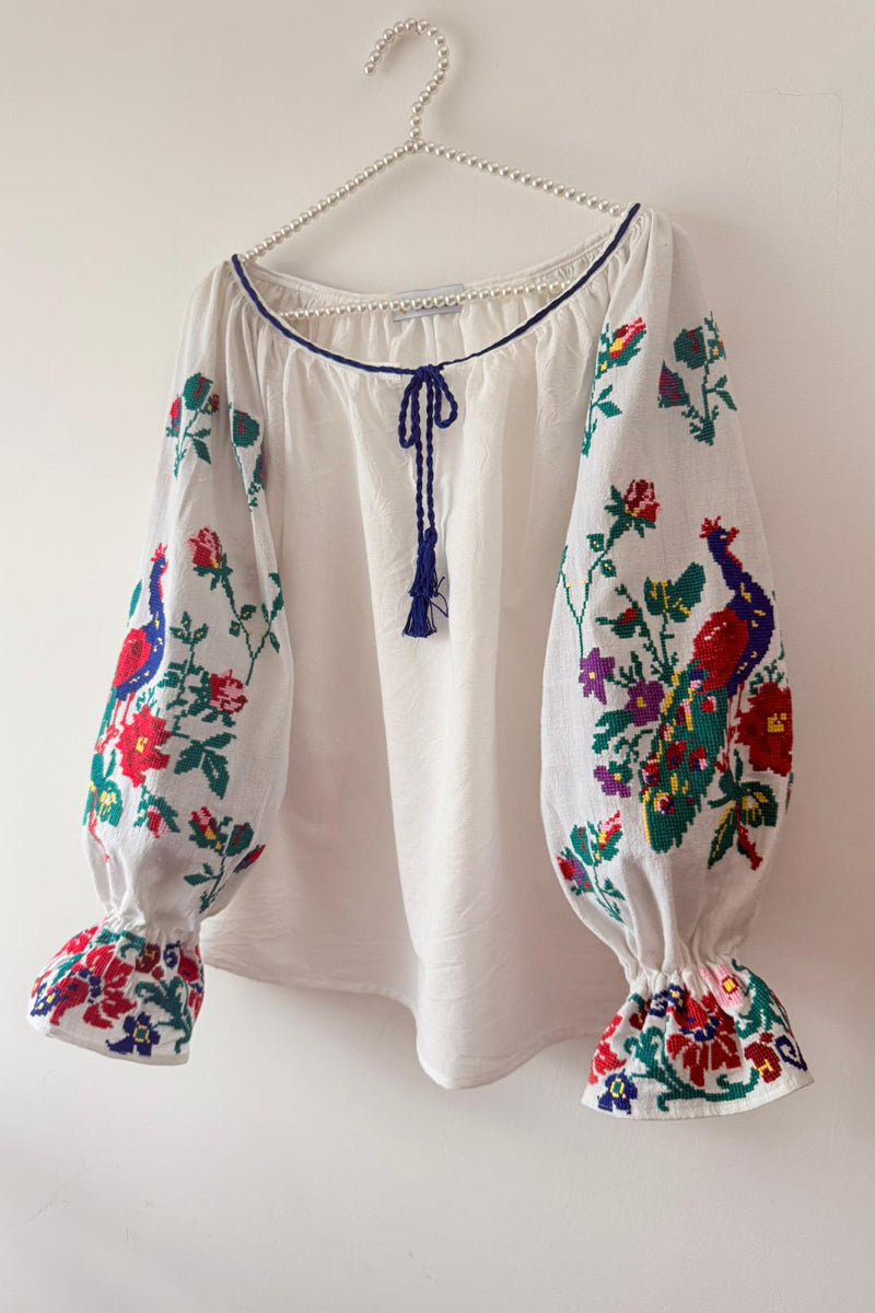 Bluză vintage, motive florale