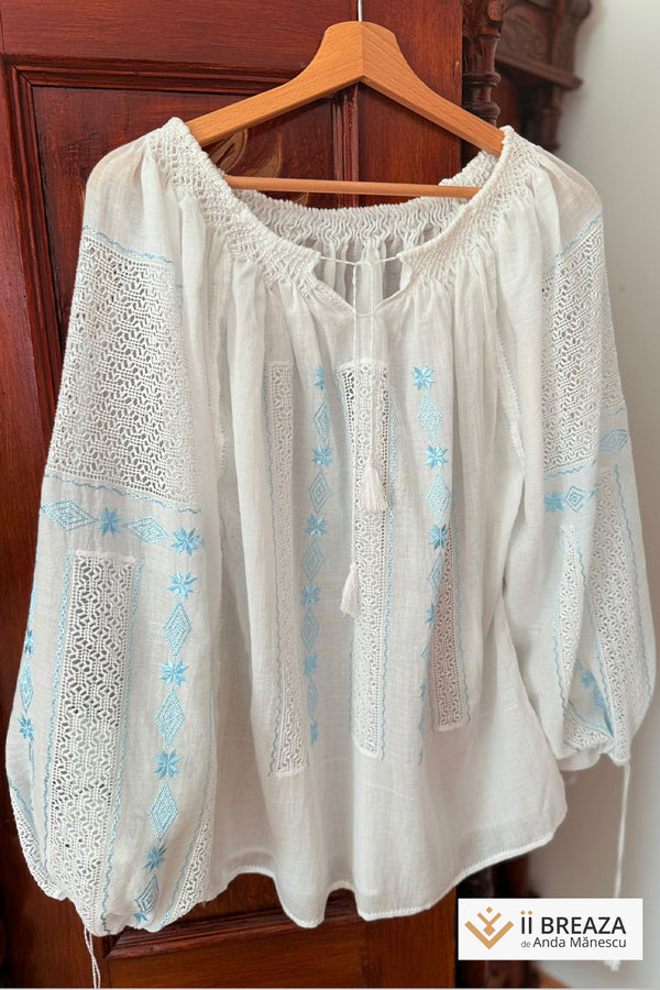 Ținută de nuntă, model Ajurul Regal