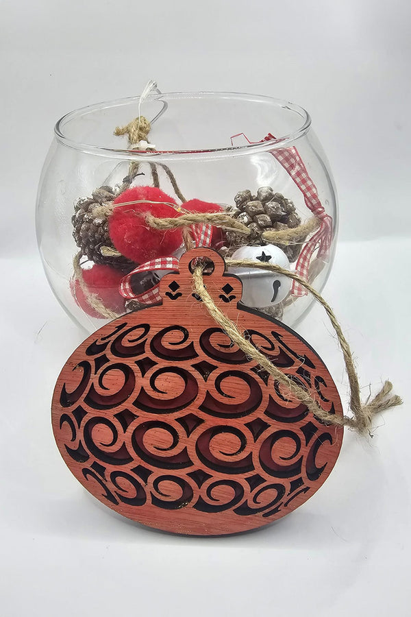 Decorațiuni/ Ornamente/ Globuri de lemn, pentru bradul de Crăciun