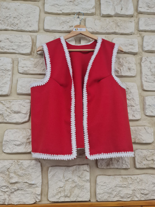 Vestă damă din stofă – simplitate cu suflet tradițional