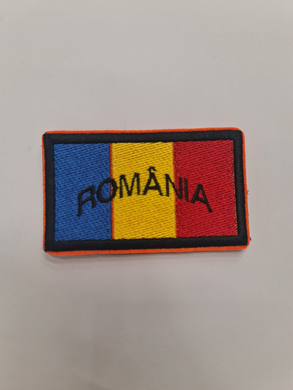 Emblemă / Patch brodată cu folie adezivă – România