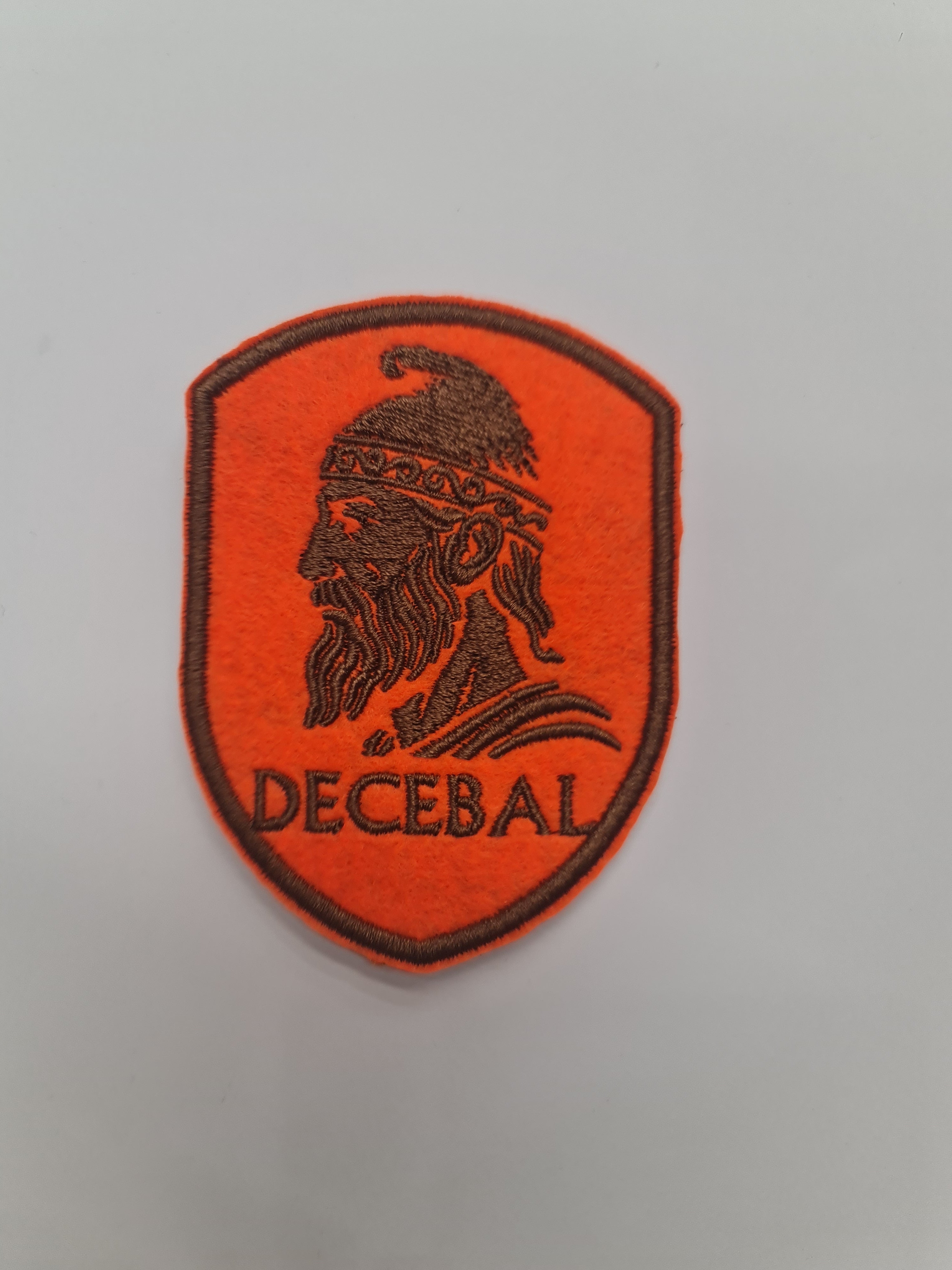 Emblemă / Patch brodată, cu velcro adeziv – Decebal