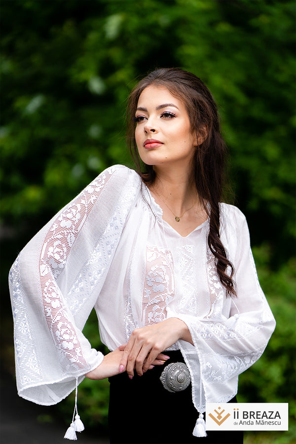 IE Tradițională de Breaza, model Filtire