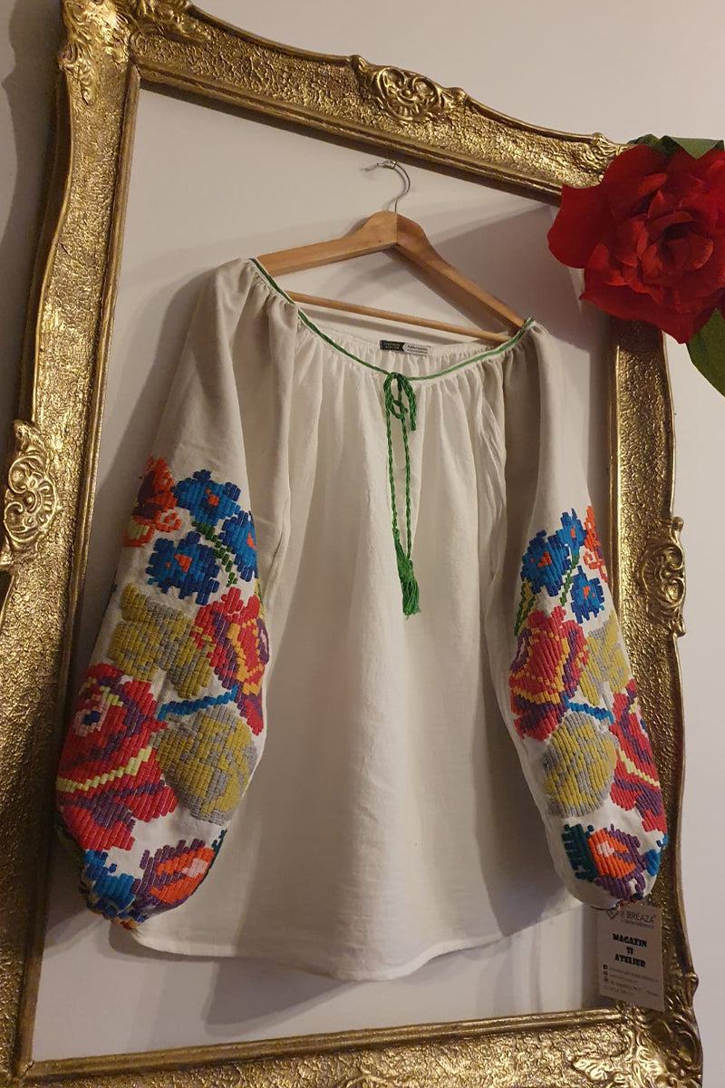 IE cu mâneci vintage, țesute