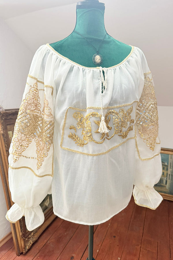 IE Vintage, model Cununa soarelui