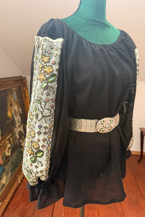 IE Vintage, model Regina nopții