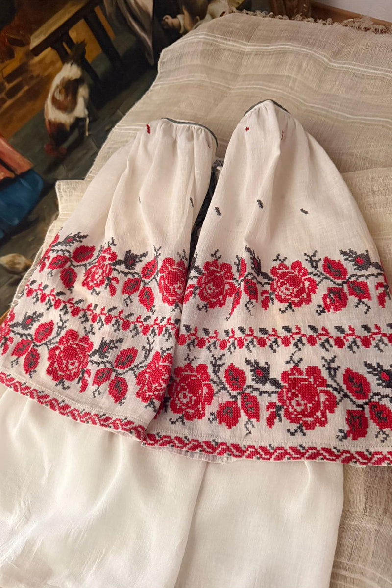 Bluză tip ie, model vintage